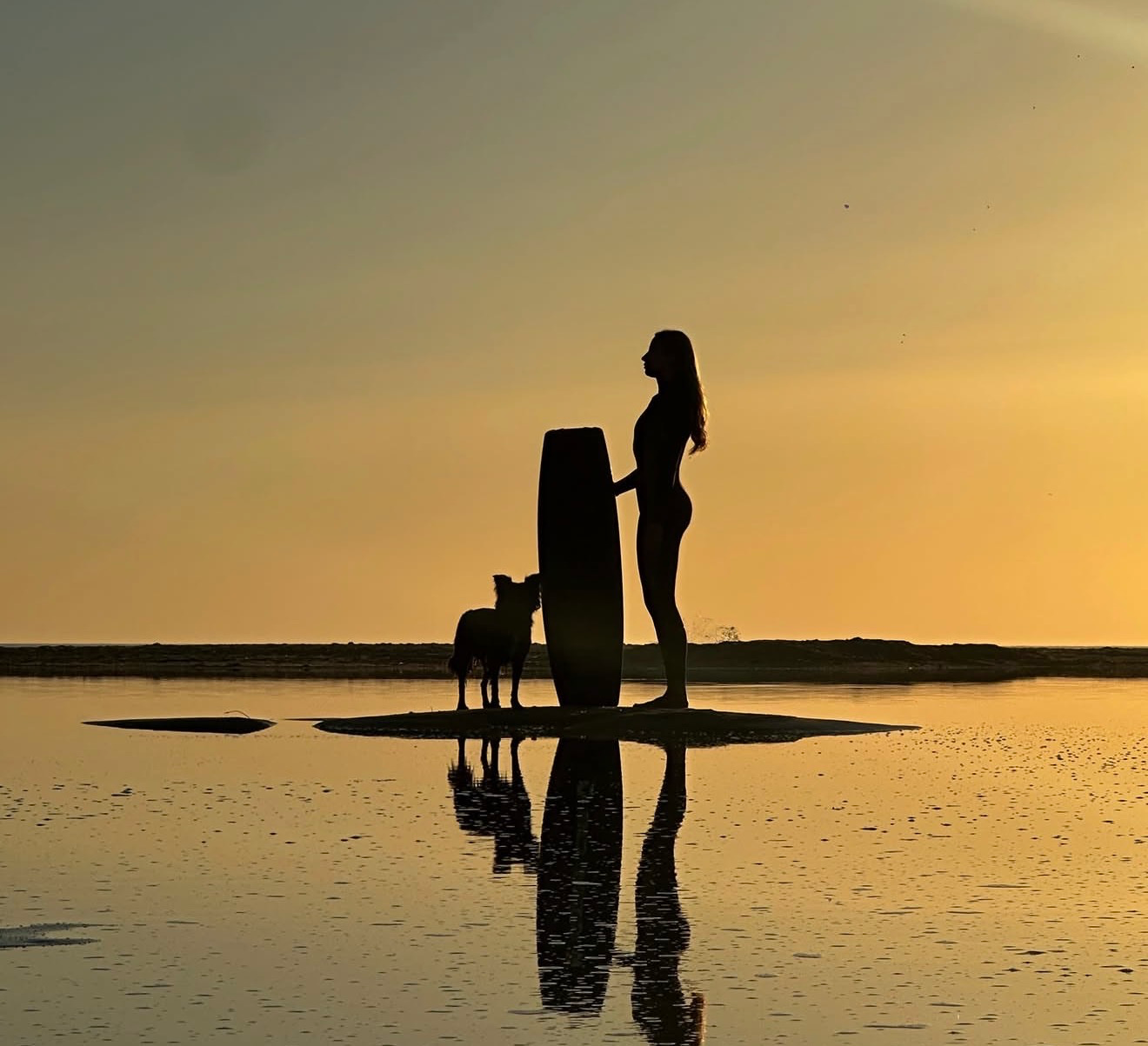 Zara Hoogenraad kitesurfing