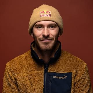 Maxime Chabloz, professional Freestyle kitesurfer – portrait